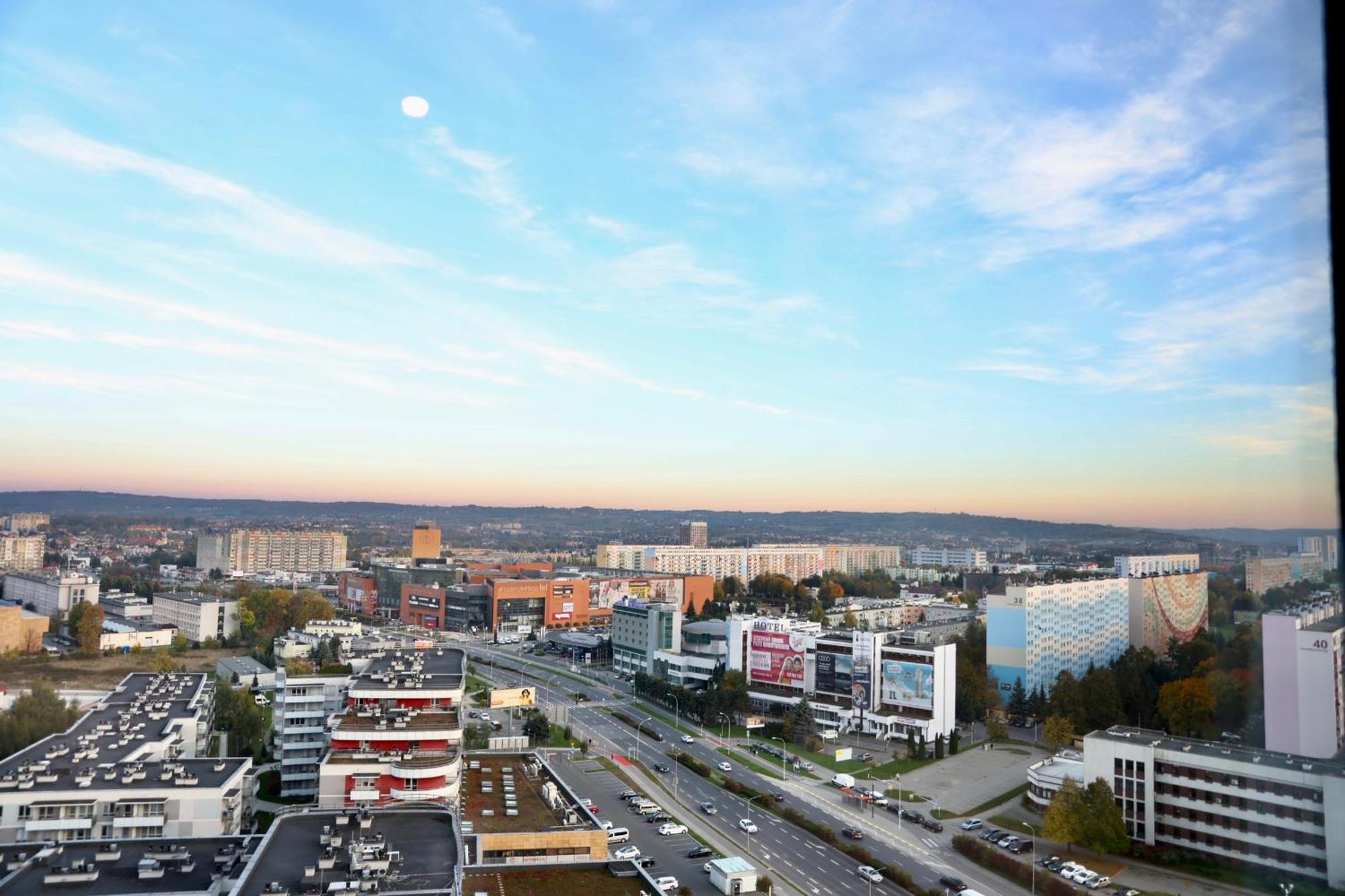 Apartamento Capital Towers Scenique Rzeszów Exterior foto